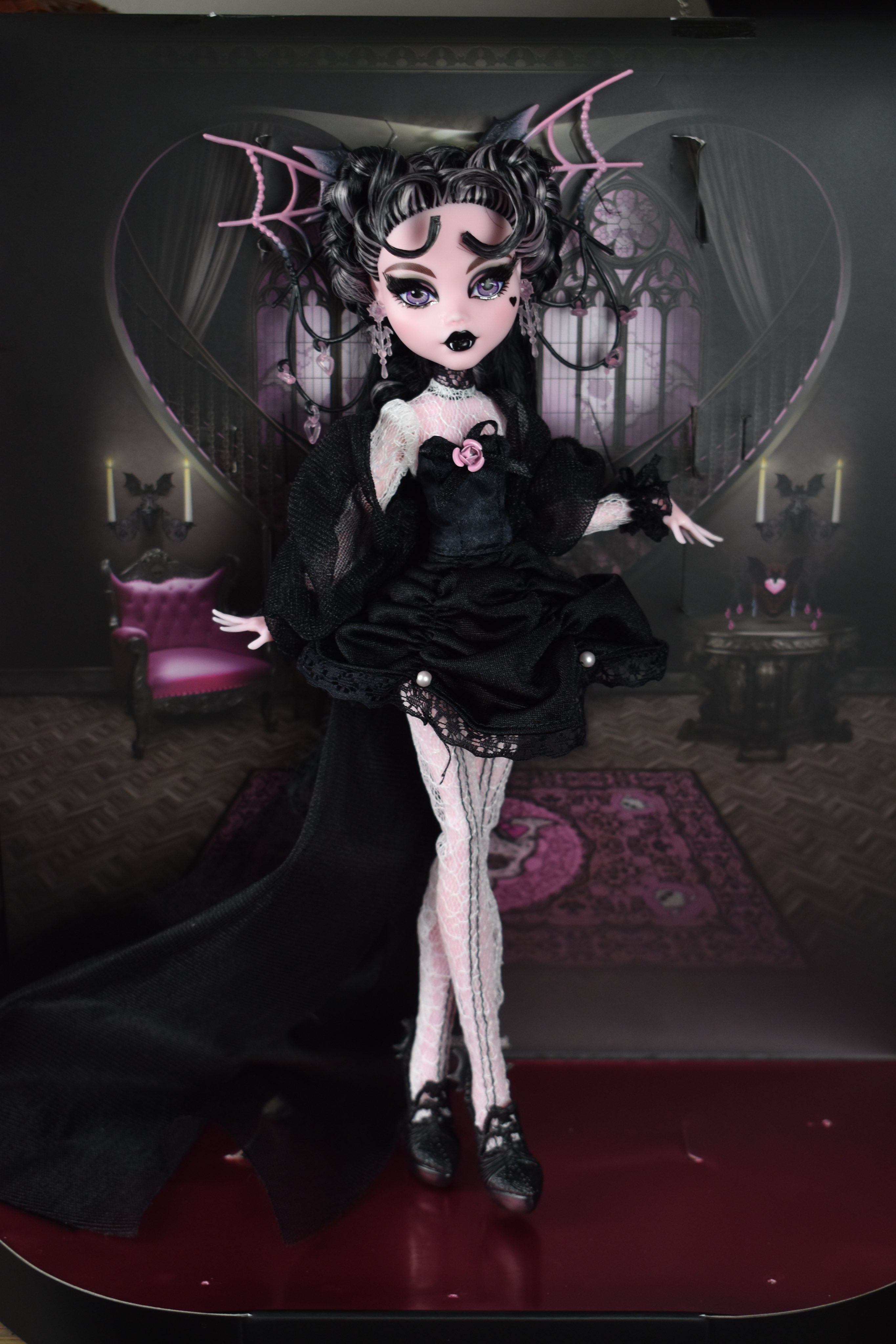 Monster High Draculaura Vampire Heart Collector Doll YouLoveIt Monster High Draculaura Vampire Heart Collector Doll YouLoveIt