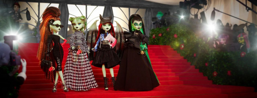 Monster High Off-White Collector dolls