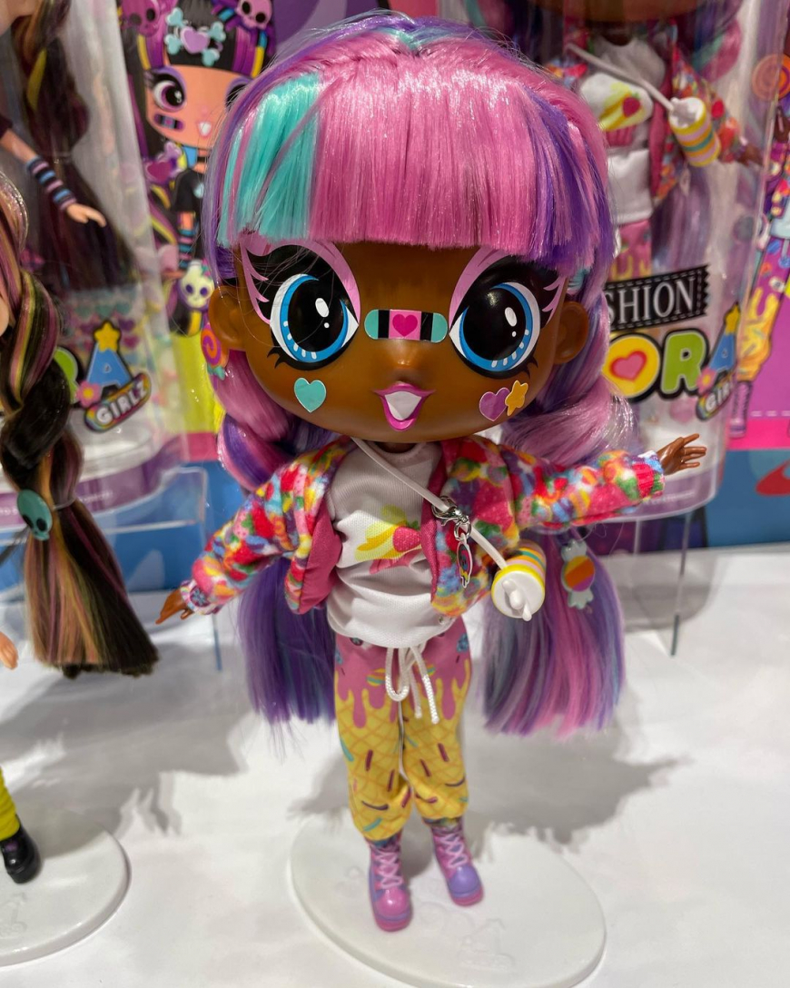 Decora Girlz fashion dolls