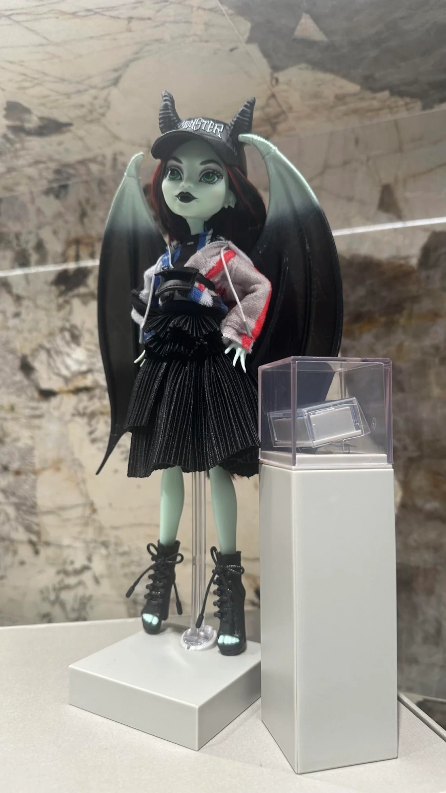 Monster High Off-White Collector dolls