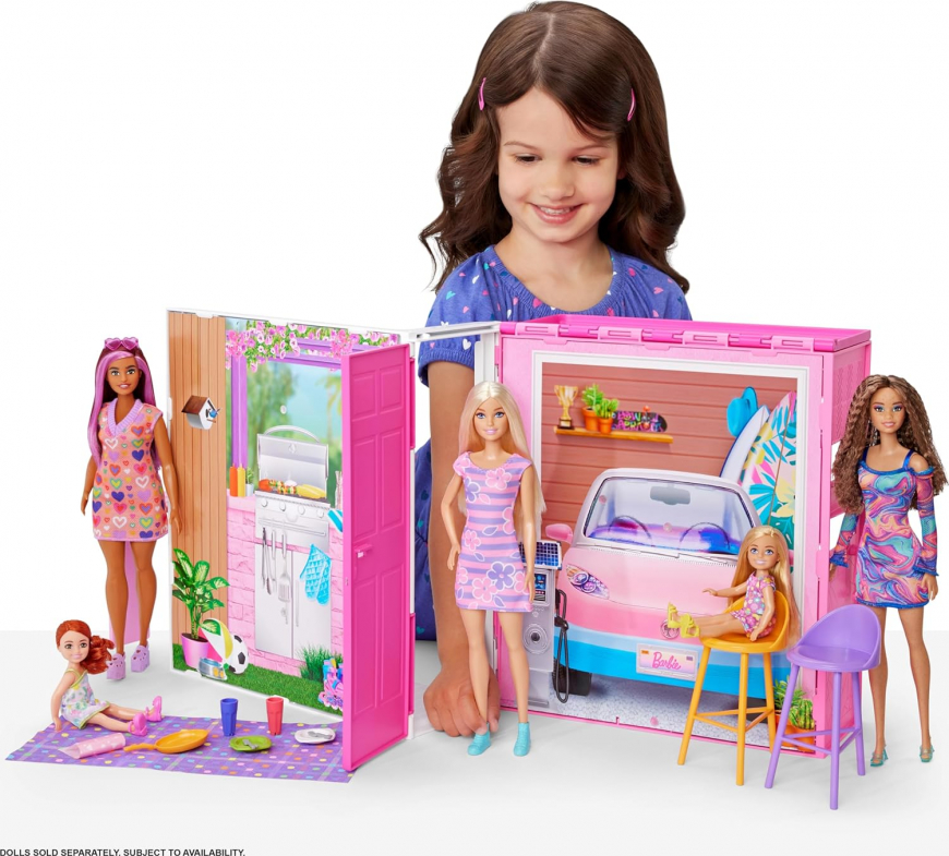 Barbie Barbie Getaway doll house with doll HRJ77