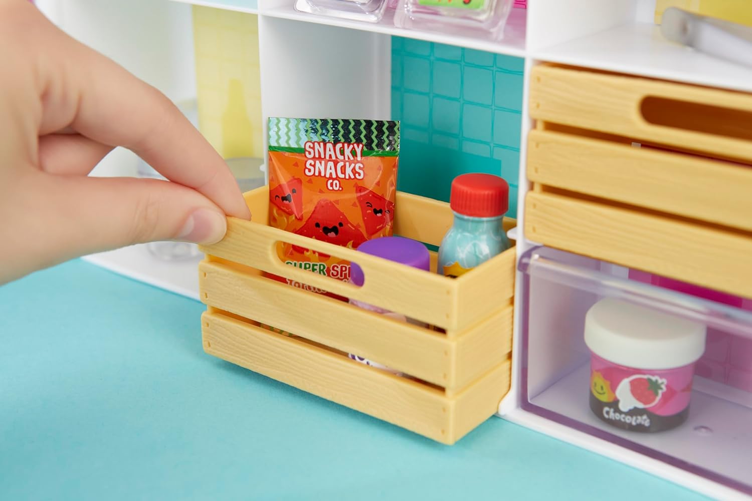 MGA Miniverse Make It Mini Food All You Can Eat playset