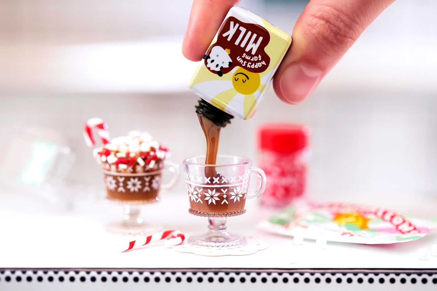 Make It Mini Food Diner Series 1 Mini Collectibles - MGA's Miniverse