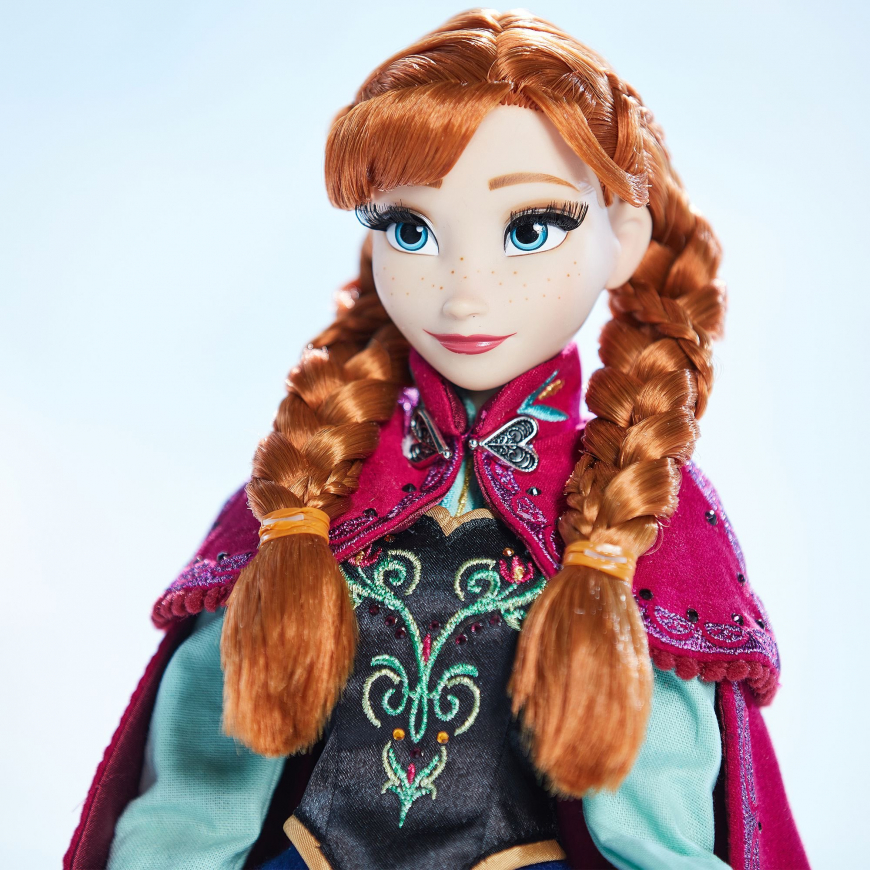 Disney Limited Edition Frozen 10th Anniversary Anna and Elsa Limited Edition doll set