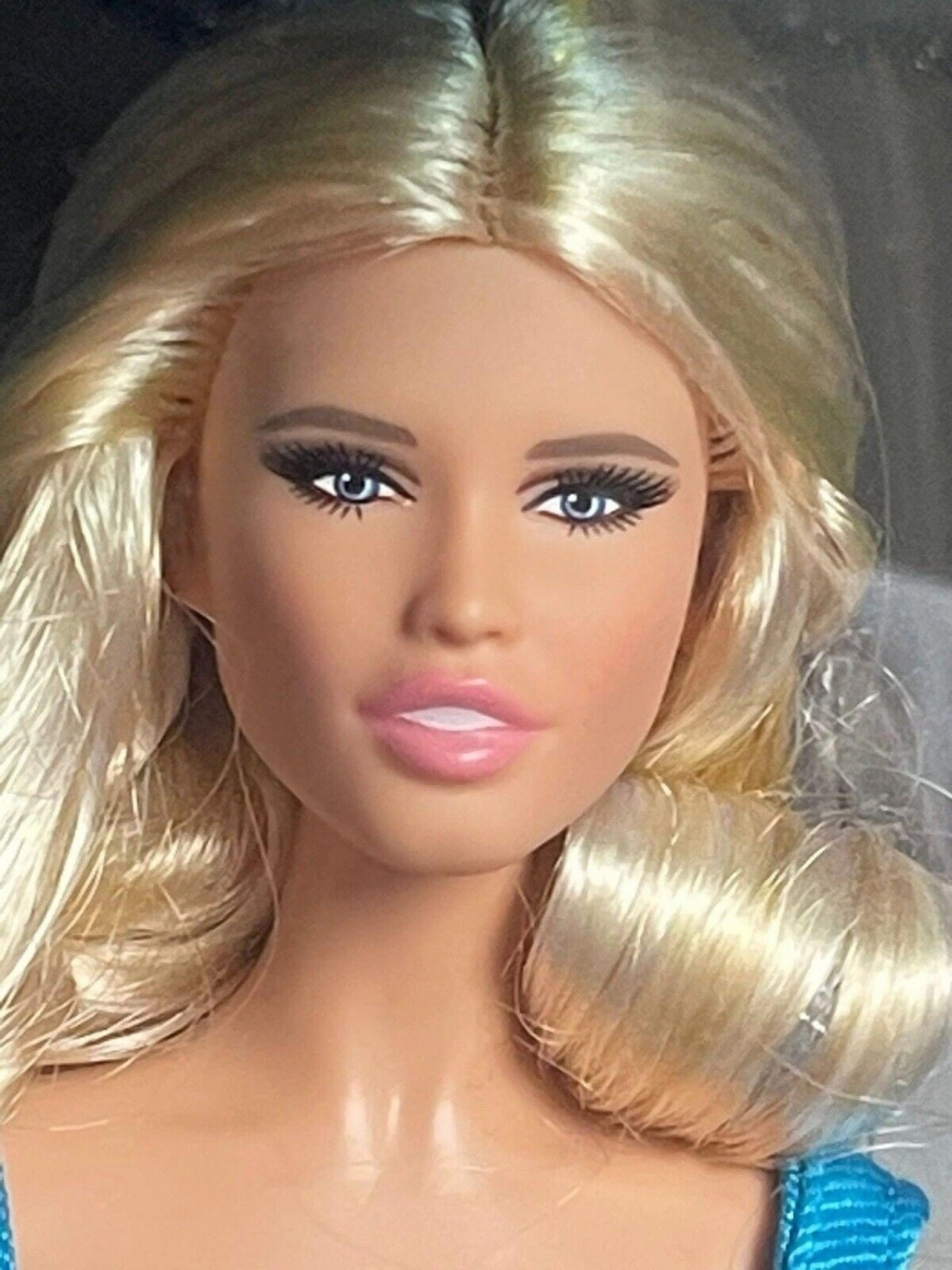 Barbie Signature Claudia Schiffer Versace doll