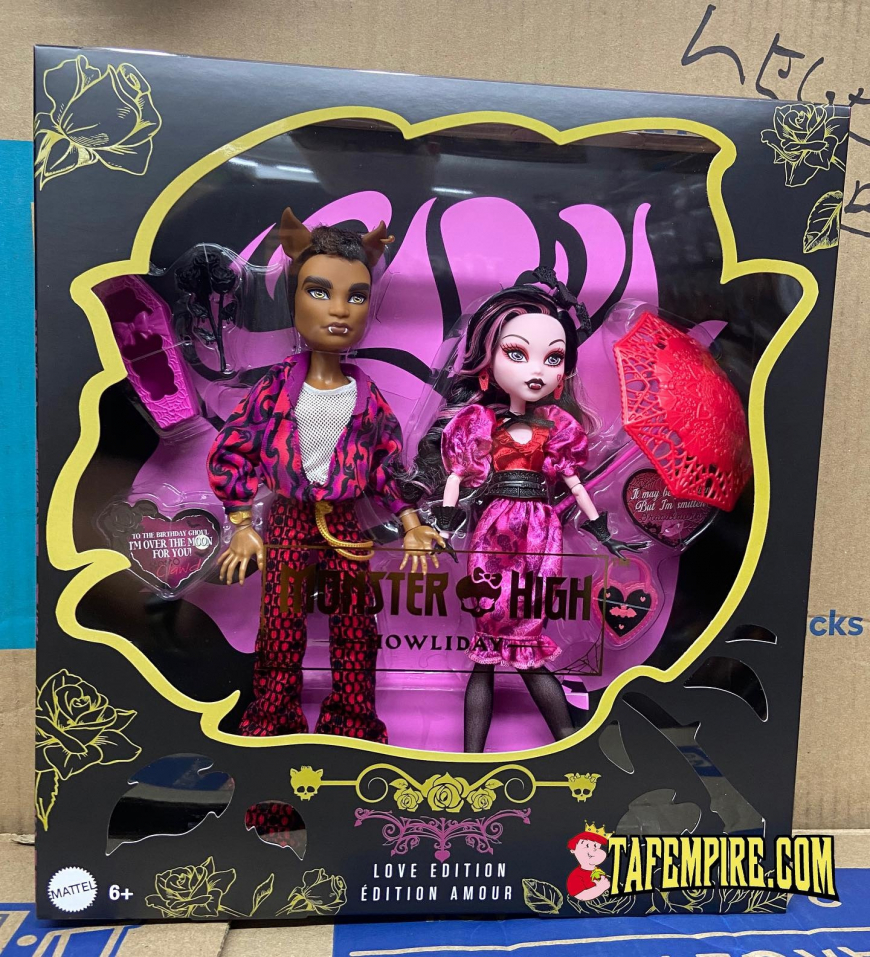 Monster High Howliday Love Edition Draculaura and Clawd 2 pack doll set 2024 first look