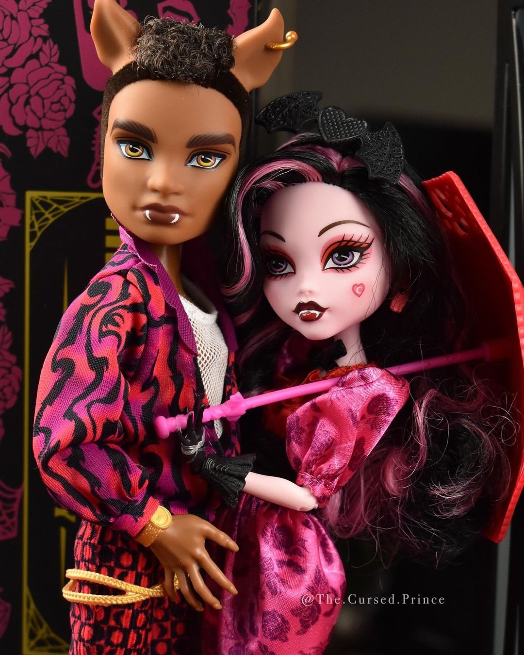 Monster high draculaura and clawd outlet