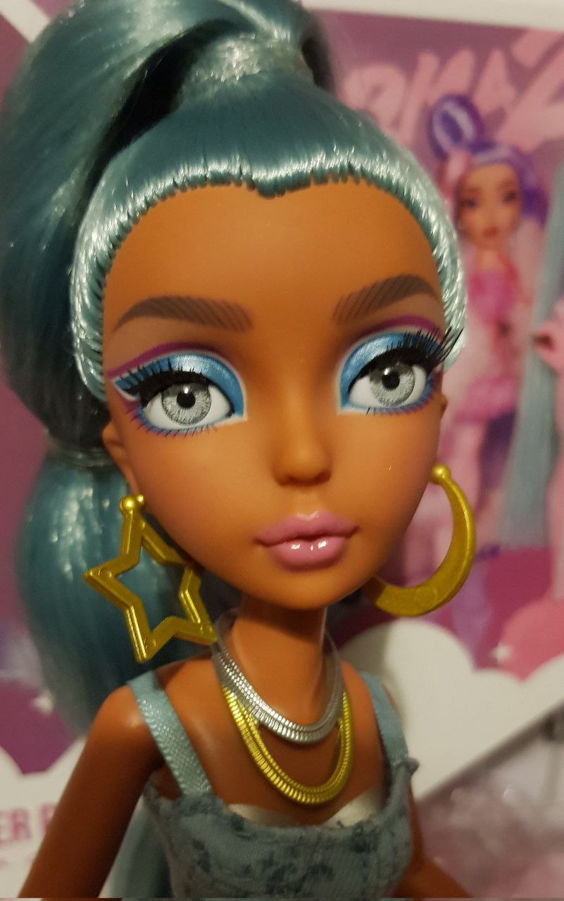 Mermaze Mermaidz Slumber Party doll