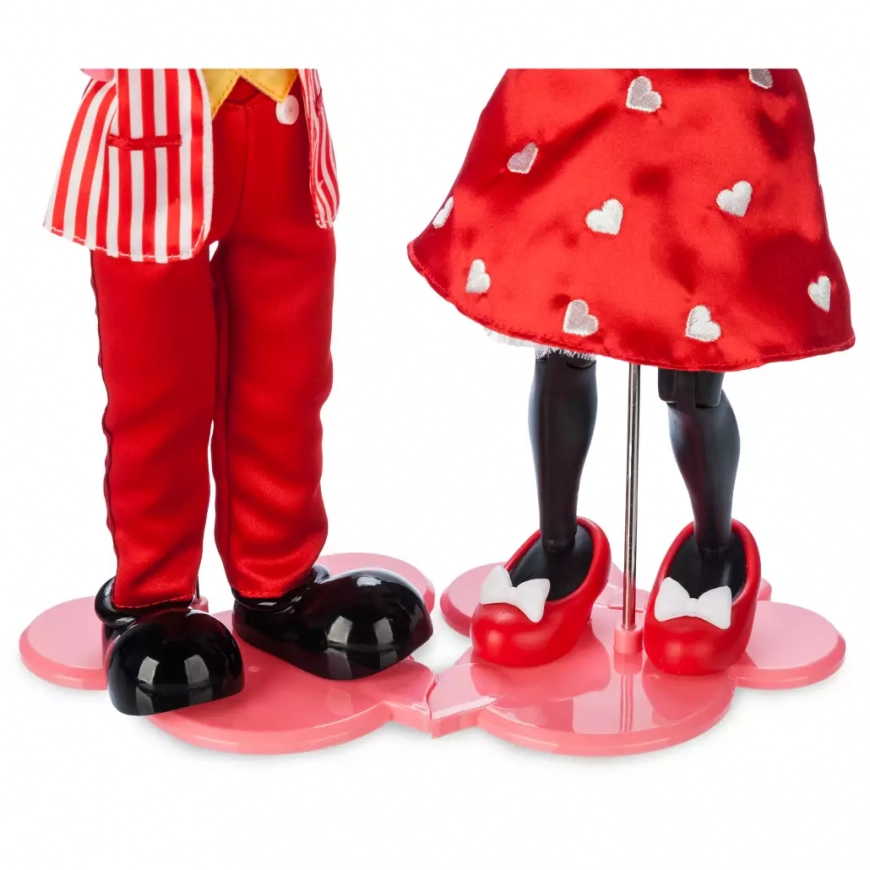 Mickey and Minnie Mouse Valentine's Day Limited Edition Doll Set 2024
