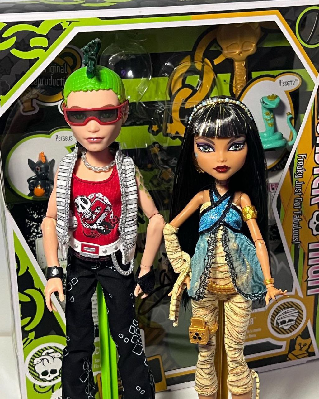 Monster high cleo de 2025 nile and deuce gorgon