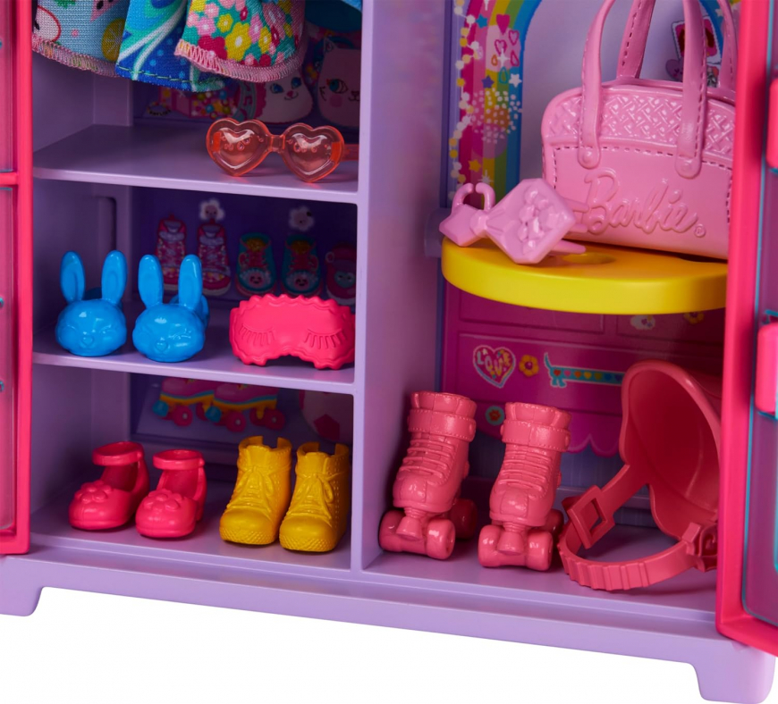Barbie Chelsea Closet