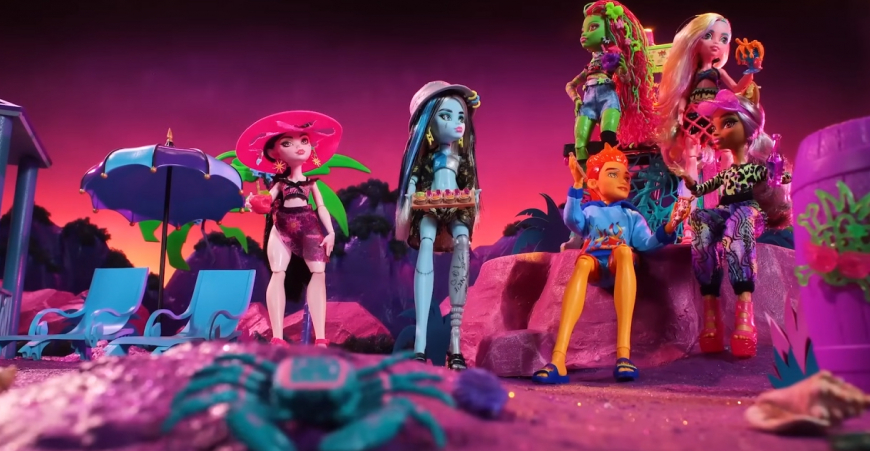 Monster High new stop motion video clip -  Scare-adise Island