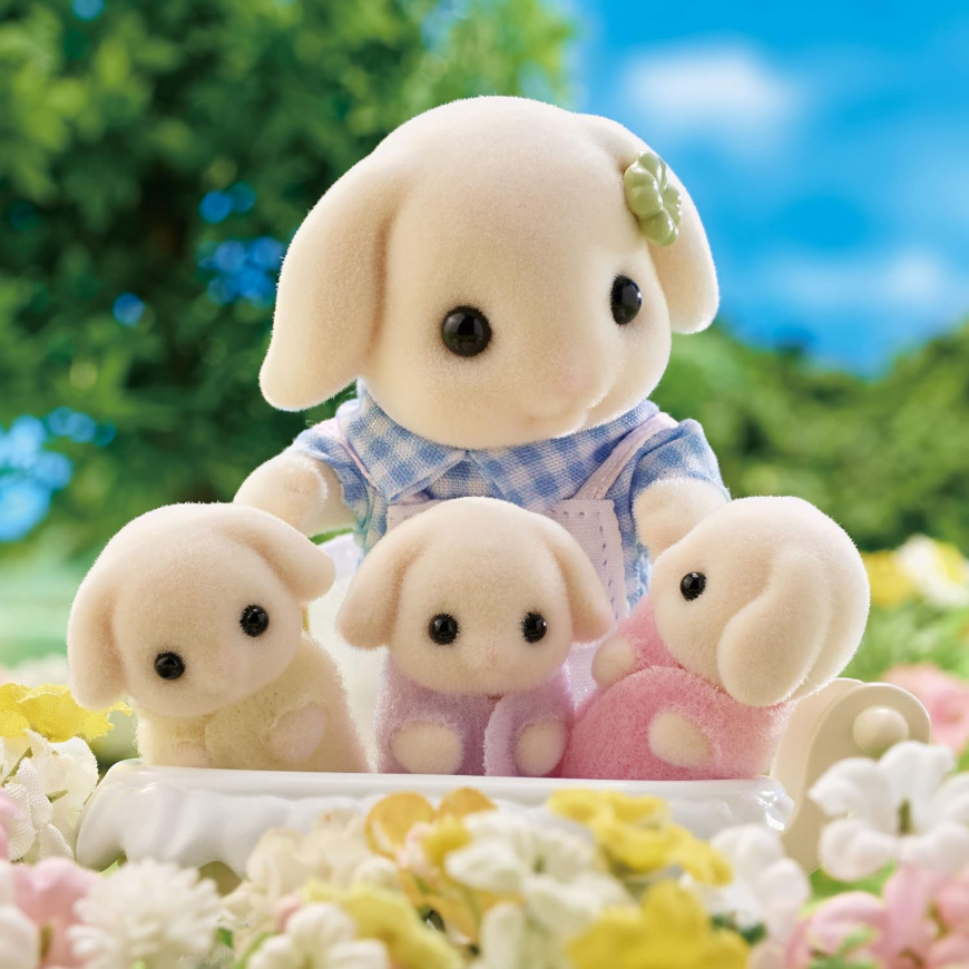 Calico Critters Flora Rabbit Family set