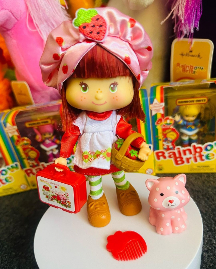 New Strawberry Shortcake fashion doll 2024 in real life photo