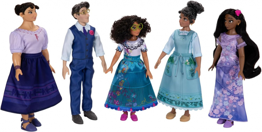 Disney Encanto Ultimate Madrigal Family Dolls Gift Set with 12 Dolls