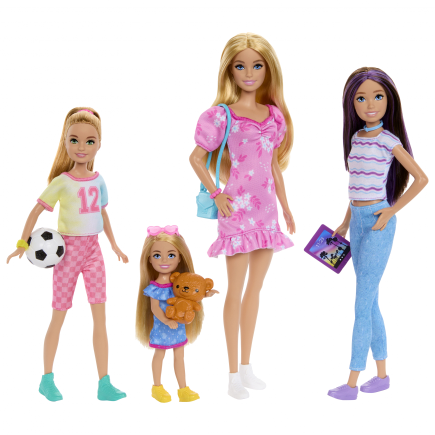 Barbie family set 2024 with Barbie, Skipper, Stacie, and Chelsea dolls