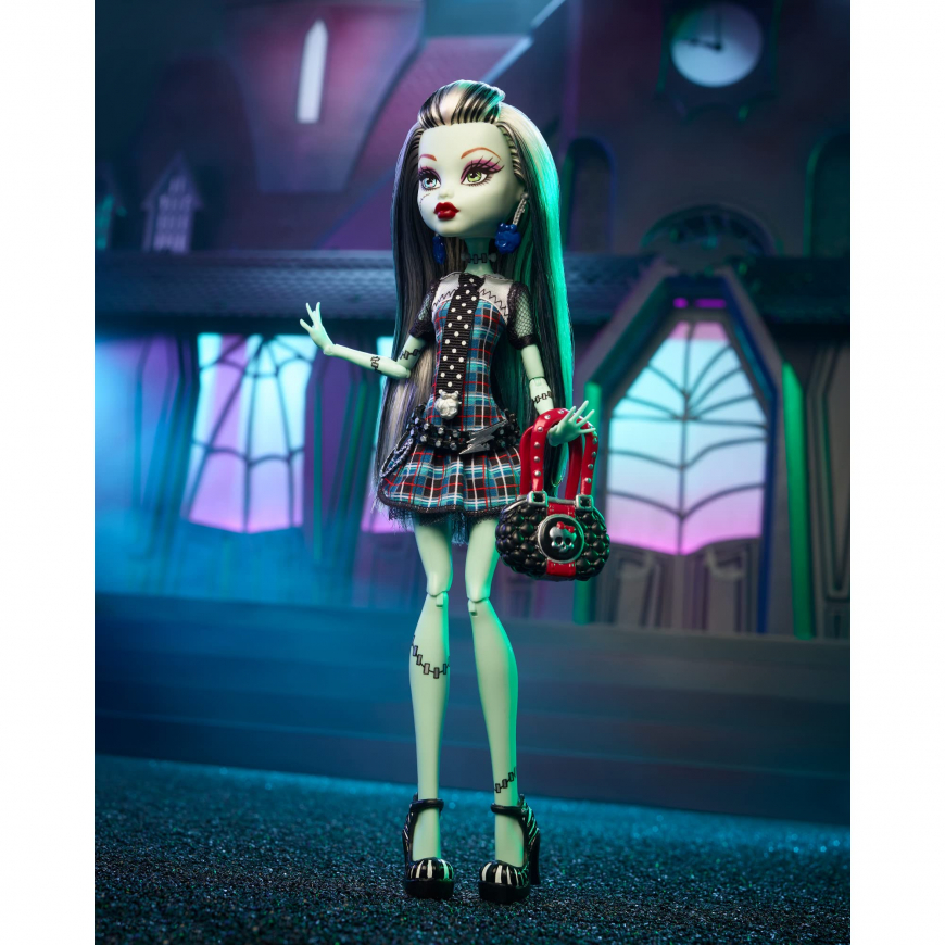 Monster High Reproduction 2024 Doll Frankie Stein
