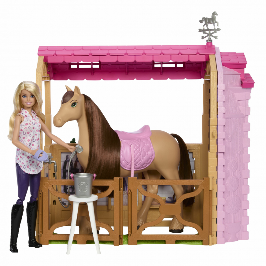 Barbie Mysteries The Great Horse Chase Ultimate Stable Playset