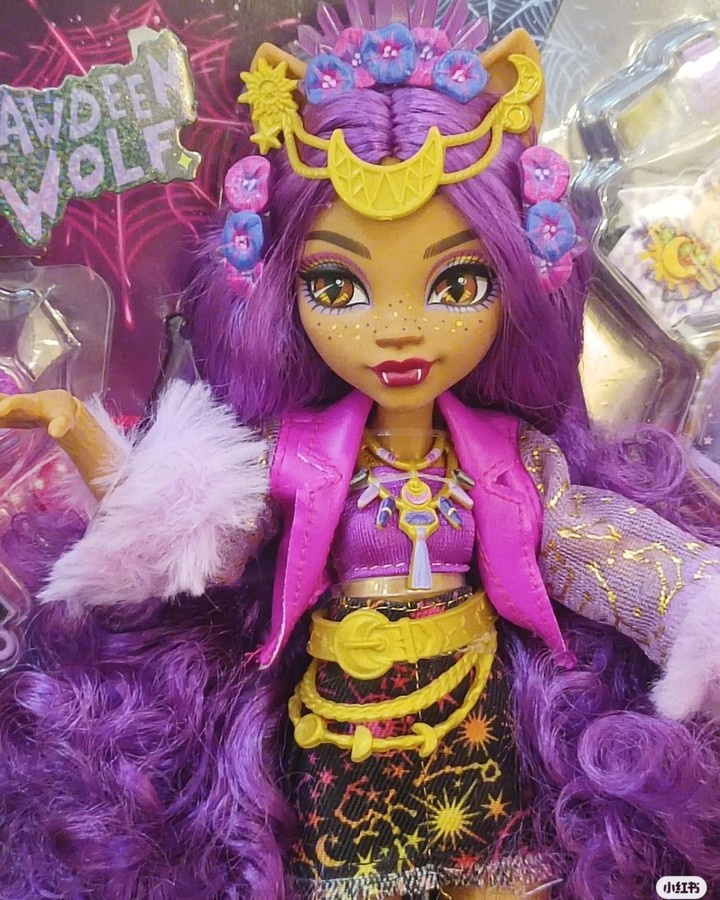 Monster High Fest Clawdeen in real life