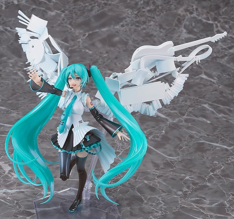 Hatsune Miku 16th Birthday Ver. PLAMATEA Model Kit figure