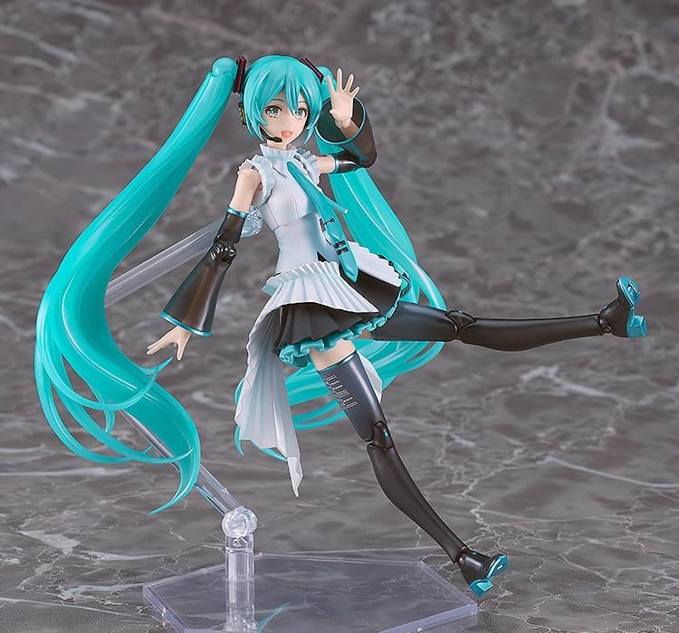 Hatsune Miku 16th Birthday Ver. PLAMATEA Model Kit figure