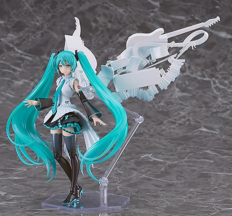 Hatsune Miku 16th Birthday Ver. PLAMATEA Model Kit figure