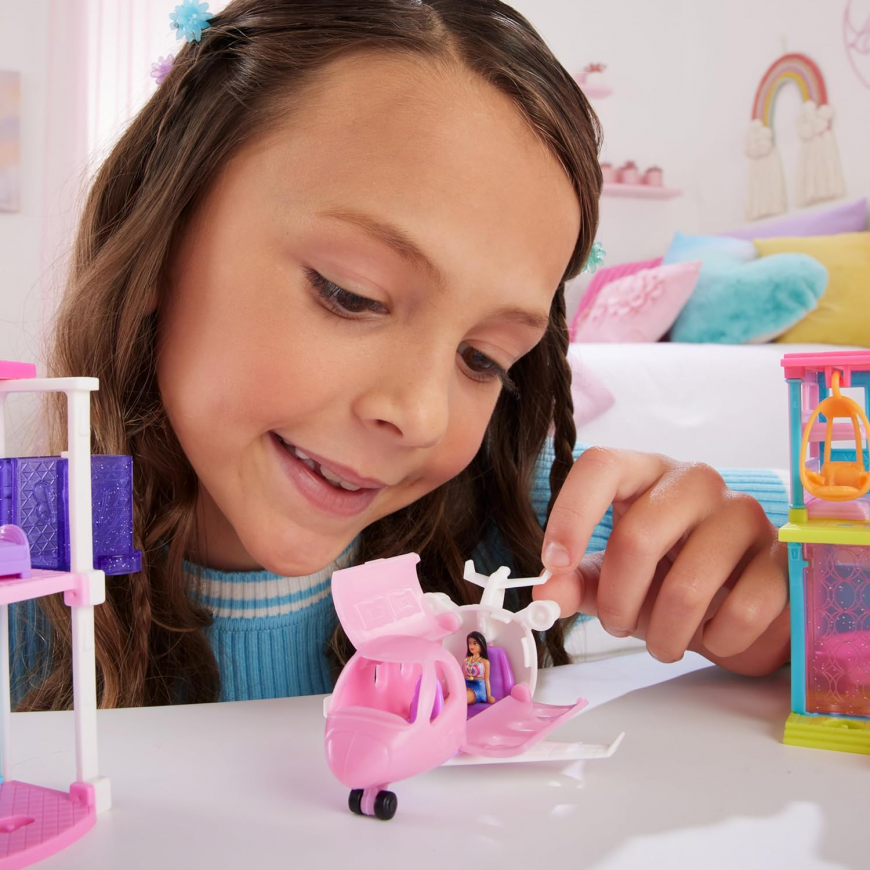 Barbie Mini BarbieLand Mini Dreamplane with doll