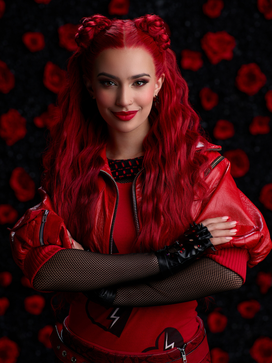 Descendants The Rise of Red promo images red and chloe