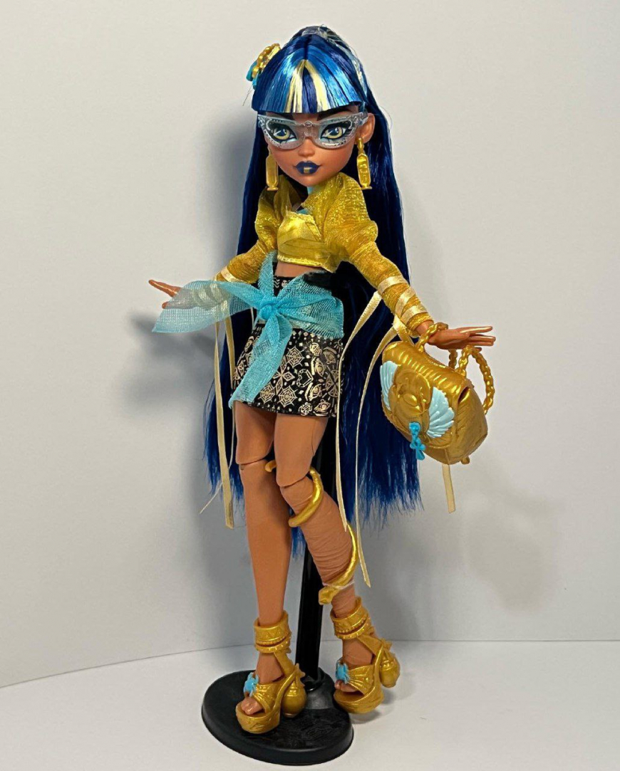 New Monster High Core Refresh Frankie Stein, Lagoona Blue and Cleo de Nile G3 dolls 2024 in real life photos