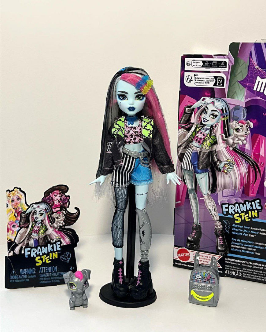 New Monster High Core Refresh Frankie Stein, Lagoona Blue and Cleo de Nile G3 dolls 2024 in real life photos