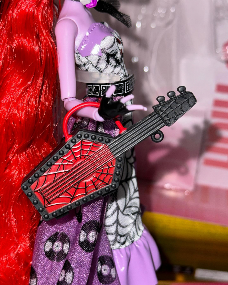 Monster High Outta Fright Operetta doll  in real life photos