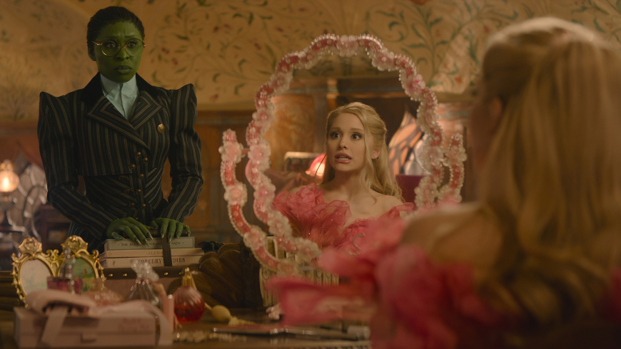 HD wallpapers Wicked movie 2024 with Ariana Grande as Glinda and Cynthia Erivo as Elphaba
