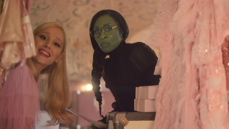 HD wallpapers Wicked movie 2024 with Ariana Grande as Glinda and Cynthia Erivo as Elphaba