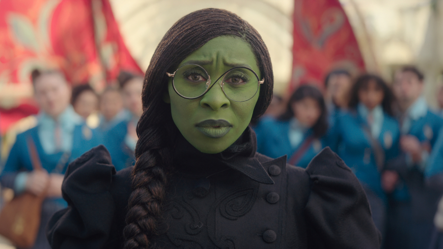 HD wallpapers Wicked movie 2024 with Ariana Grande as Glinda and Cynthia Erivo as Elphaba