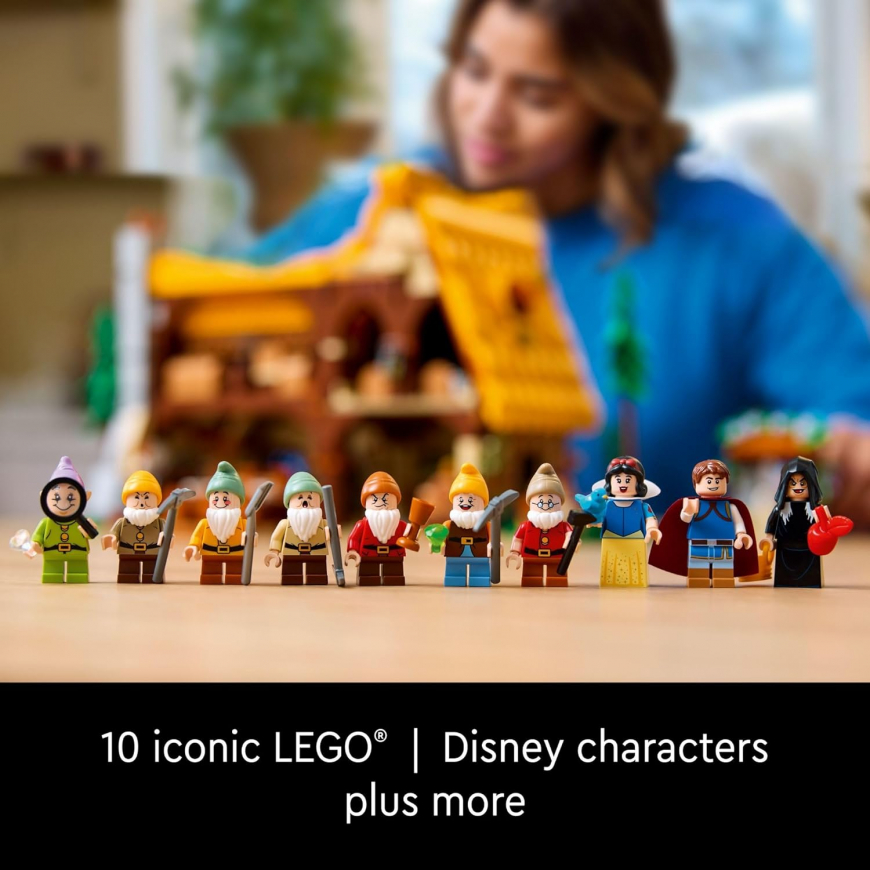 LEGO Disney Snow White and The Seven Dwarfs’ Cottage