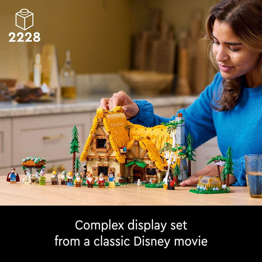 LEGO Disney Snow White and The Seven Dwarfs’ Cottage