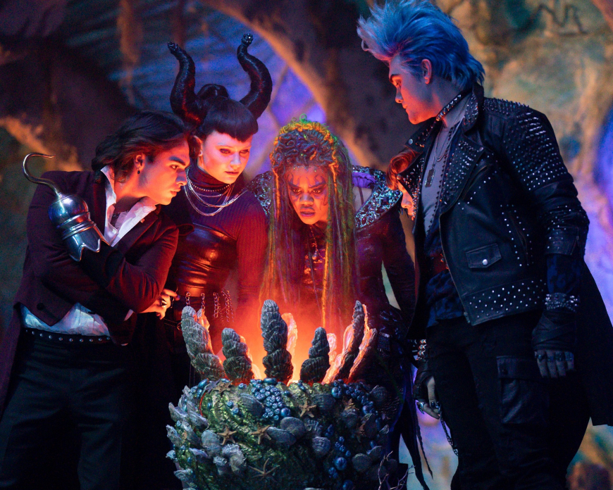 Descendants The Rise of Red new stills