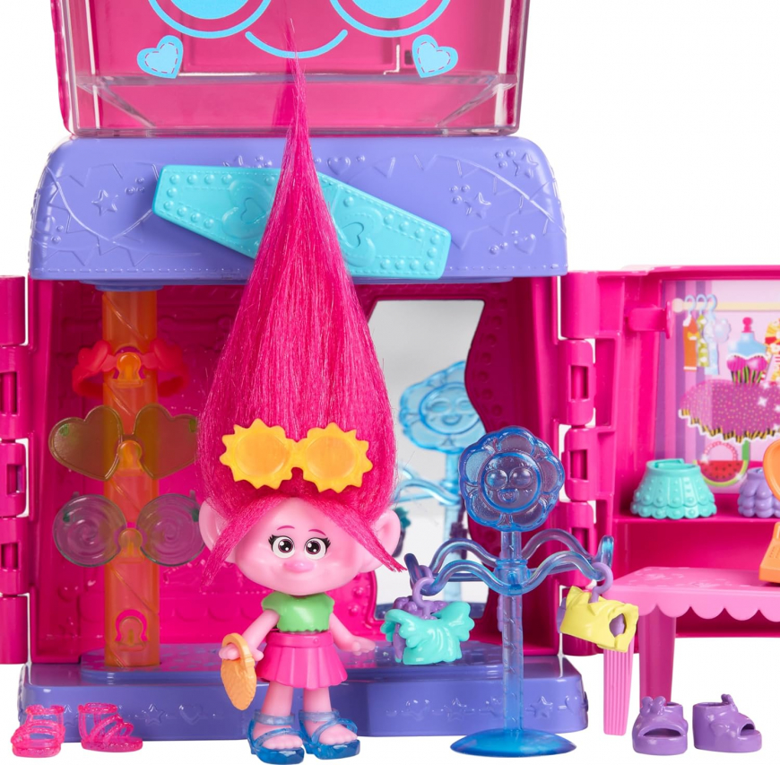 Mattel Trolls Fun Fair Surprise Fairtastic Fashion Boutique Playset with Queen Poppy