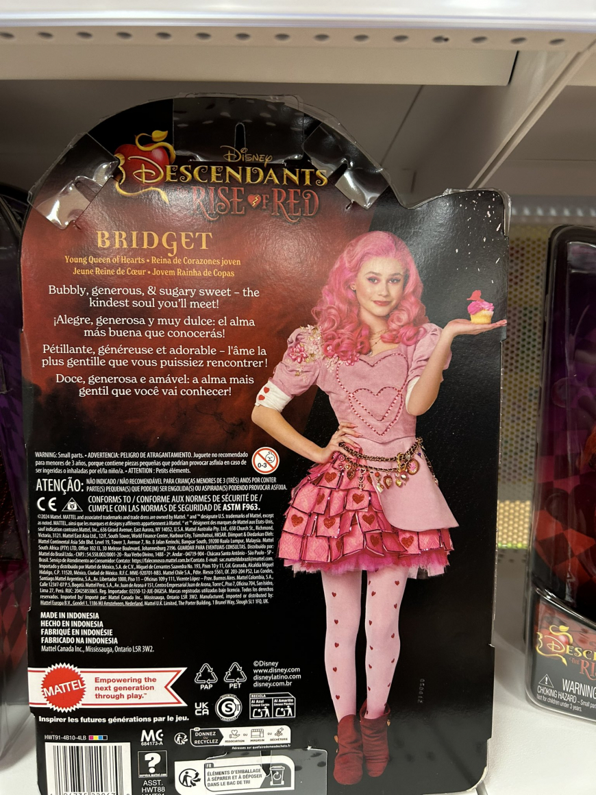 Descendants The Rise of Red dolls