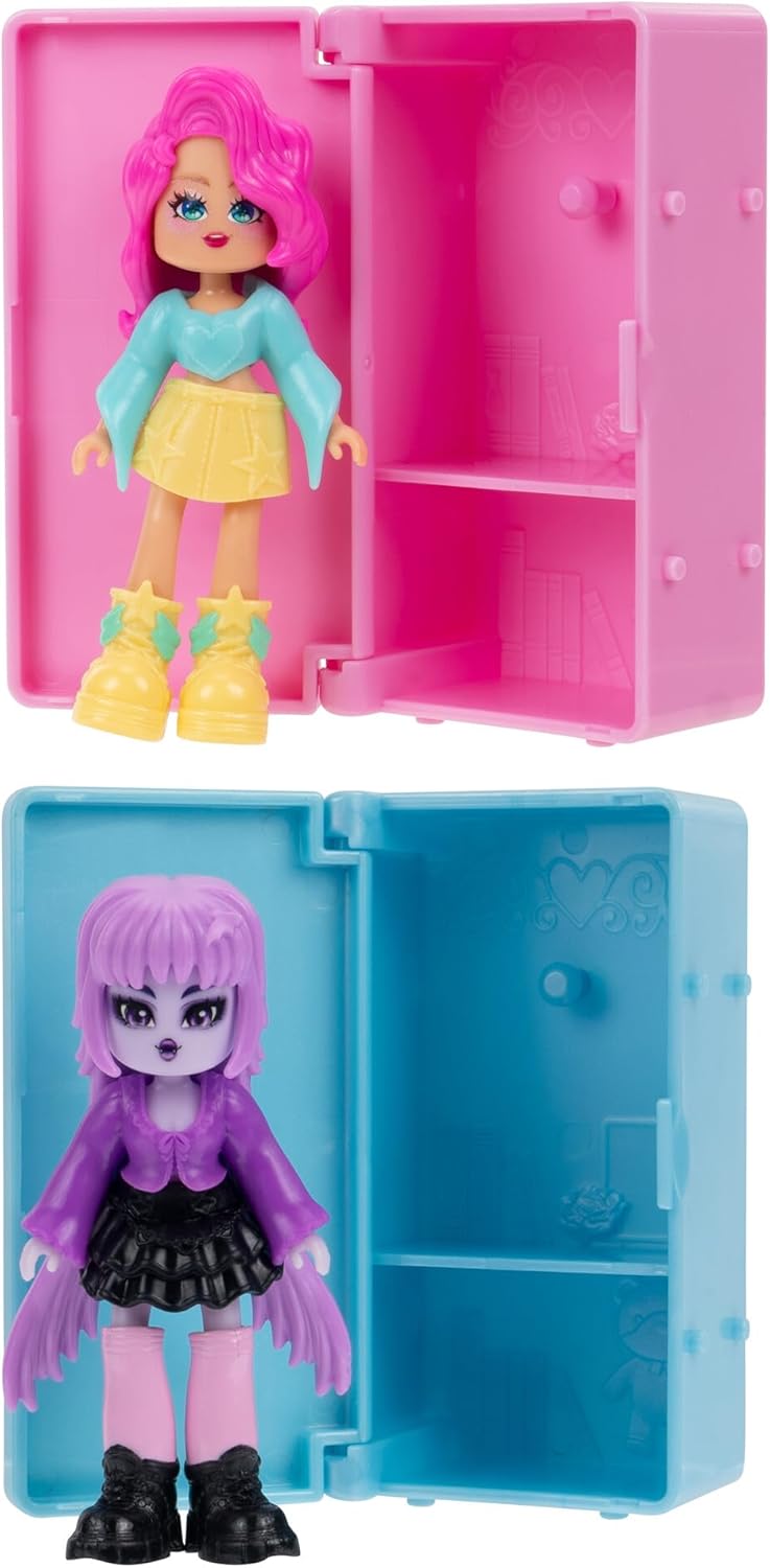 Royale High Surprise Locker 2-Pack