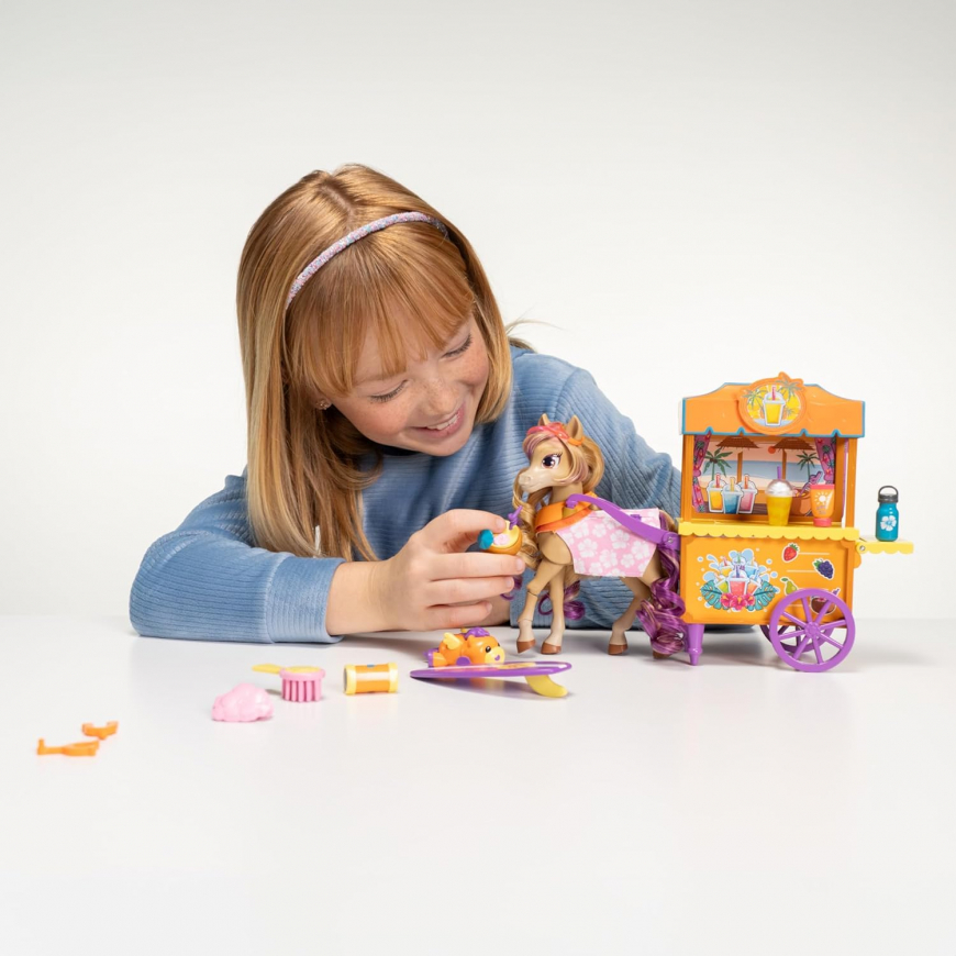 Wild Manes Bailey’s Surf & Snacks Cart Playset