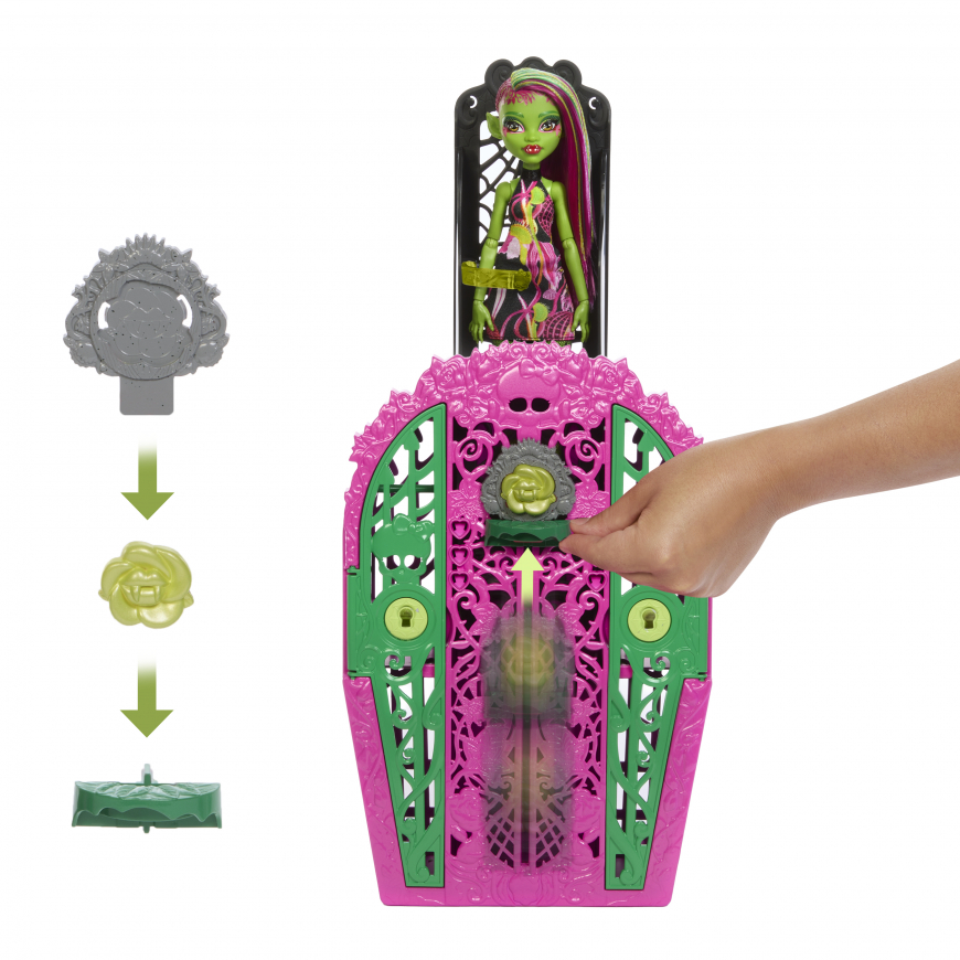 Monster High Skulltimate Secrets Garden Mysteries Venus McFlytrap doll