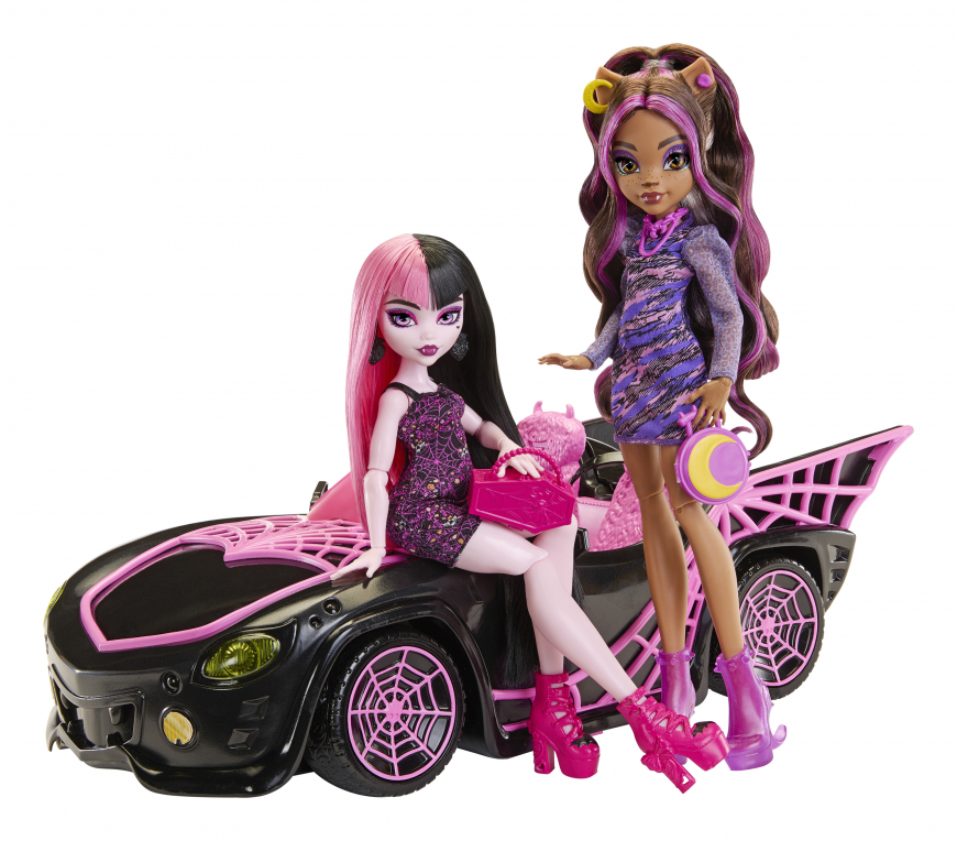 Monster High Eekend Getaway set with Draculaura and Clawdeen dolls