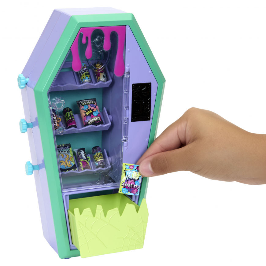 New Monster High G3 After Ghoul Activities playset with Lagoona and Clawdeen Wolf dolls