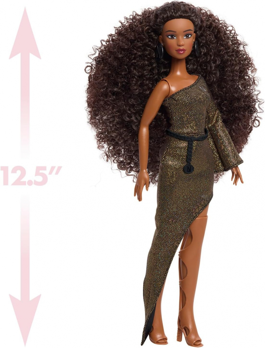New Naturalistas 2024 doll Dayna