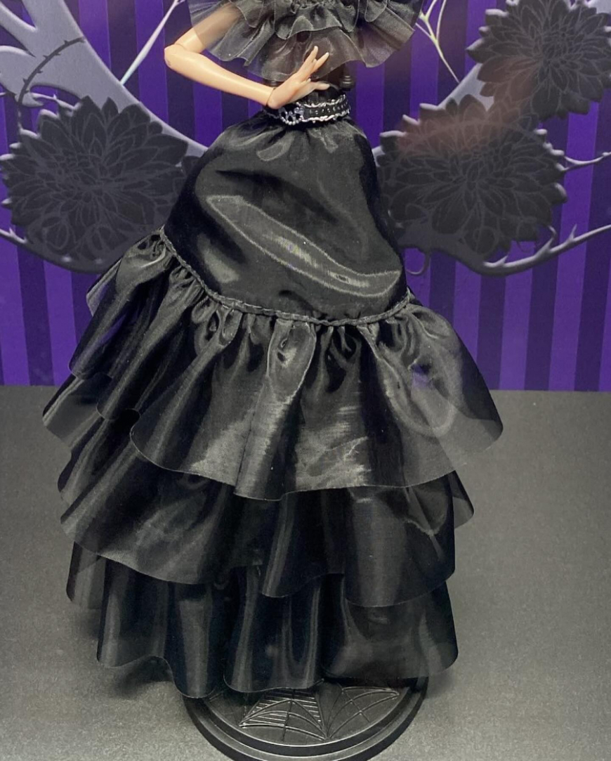 Moster High Wednesday Addams raven dress doll