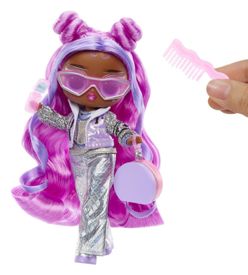 LOL Surprise Tweens Winter Snow Violet Snow doll