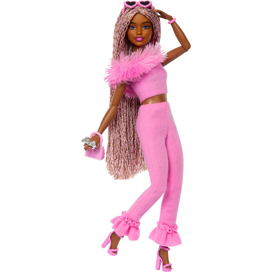 Barbie Deluxe Style Doll #4 HYV28