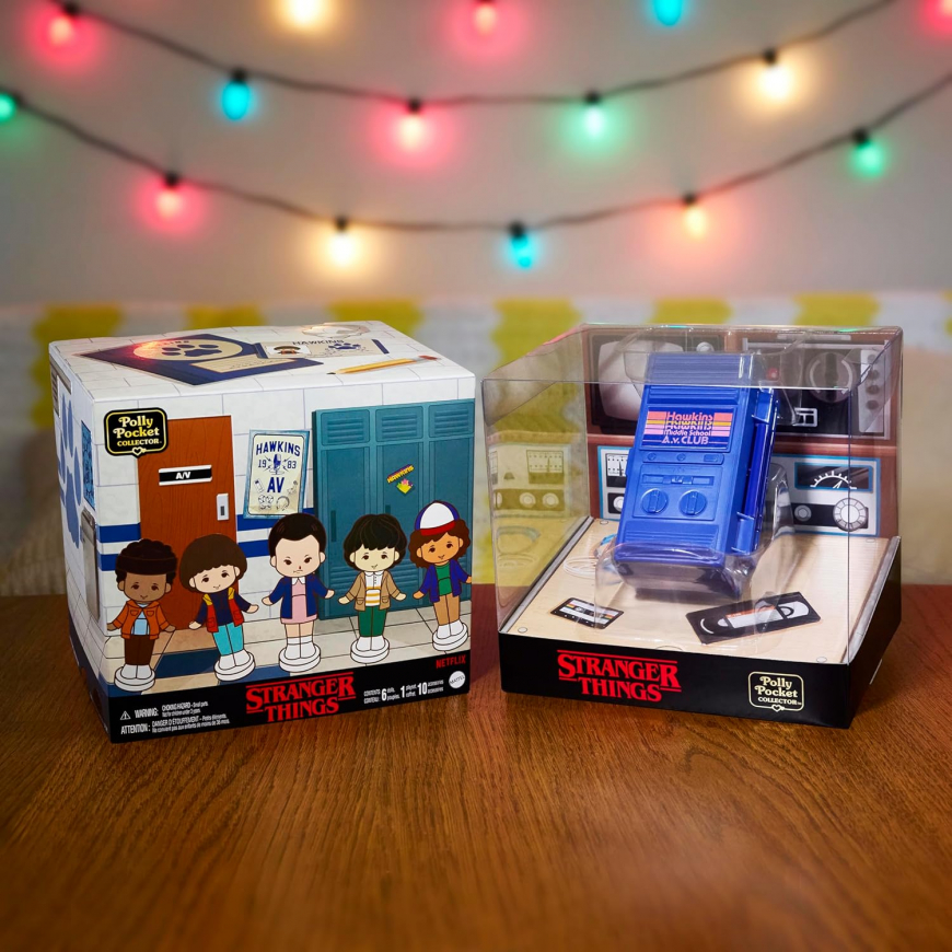 Polly Pocket Stranger Things Compact