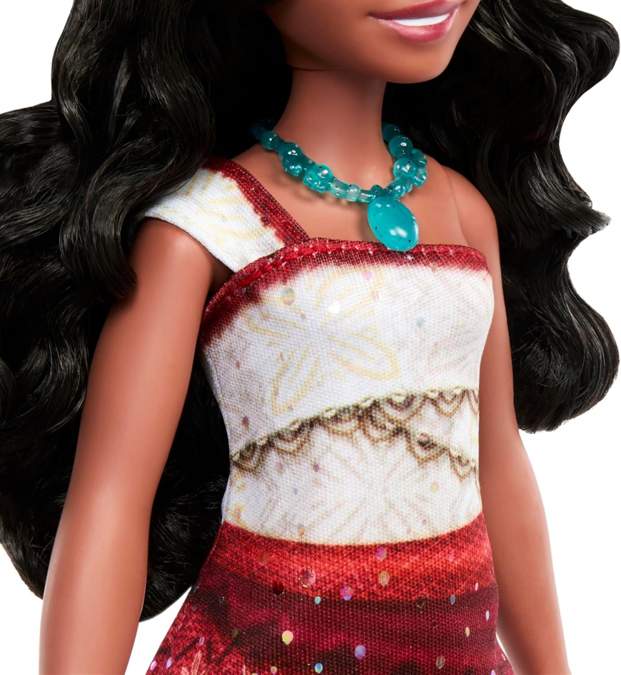 Moana 2 singing Moana doll